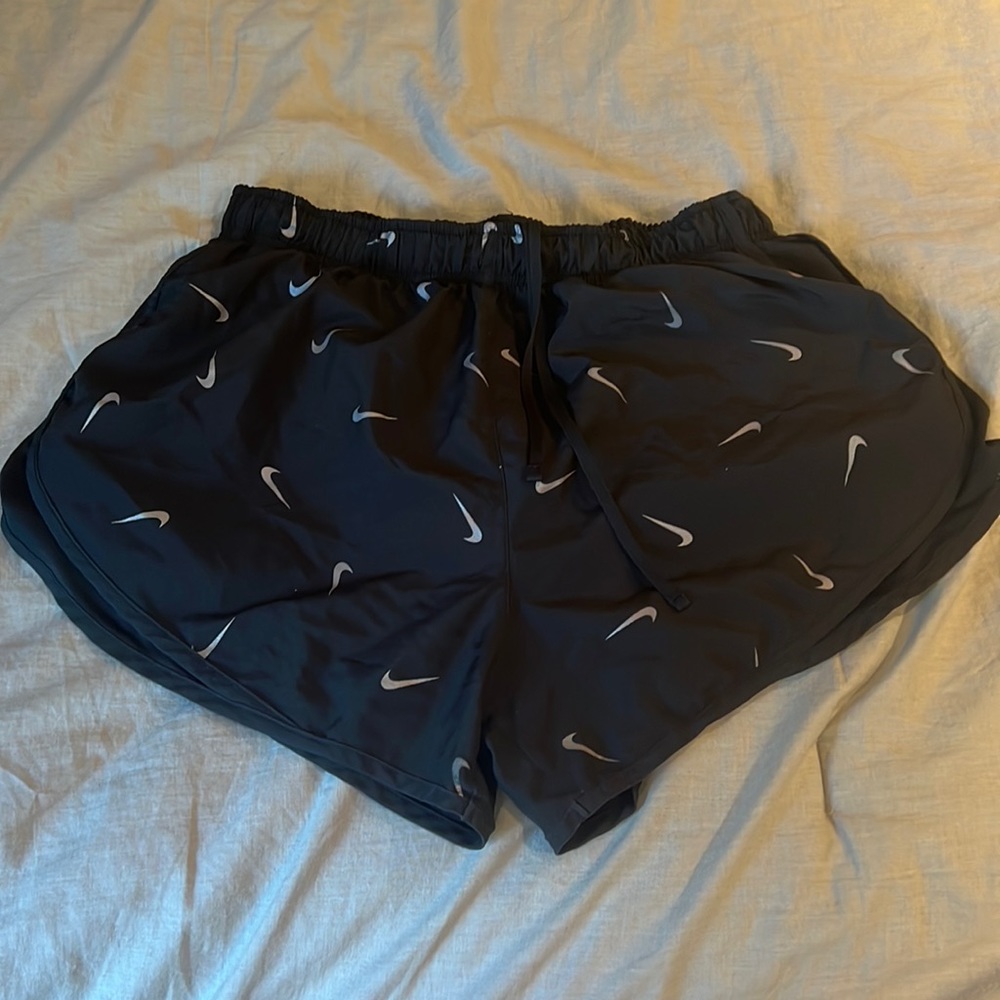 Size L Nike Shorts